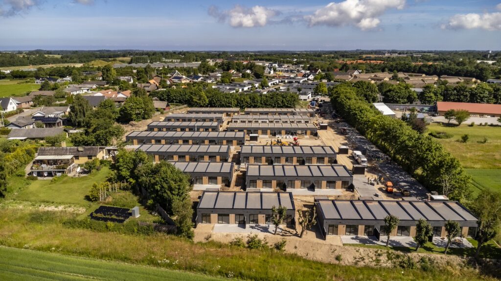 Skovgårdshave - Helsinge - Juni 2024